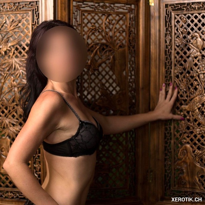 Letzte Tage in Bern**Sexy Masseurin Valery**