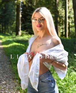Julia - Bild 8 von 10